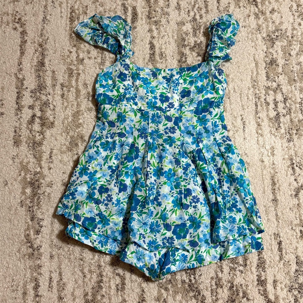 Altar'd State Blue Floral Tropical Flutter Sleeve Romper Sz XL